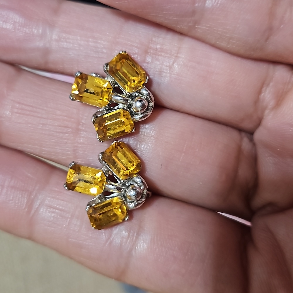 Vintage BoGoff screwback earrings